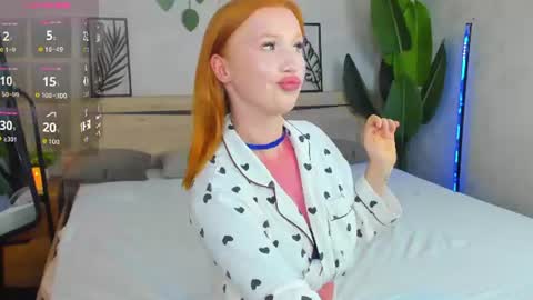 Snapshot of caroll_thompson chatting on 06/10/26, 05:45 Anna online show from 06/10/26, 05:45