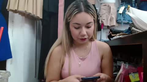 caroo0615 online show from 10/20/25, 11:27