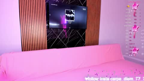 Snapshot of carpe_diemmm chatting on 12/11/24, 02:52 Yummi online show from 12/11/24, 02:52