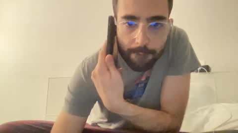 Snapshot of carpetchest chatting on 11/18/25, 06:51 Thick Juciy online show from 11/18/25, 06:51