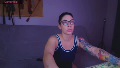 Carrie online show from 01/11/26, 06:13