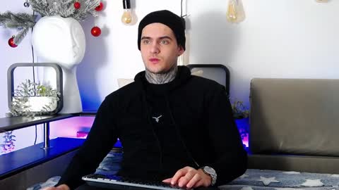 Carter online show from 01/16/25, 07:38