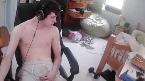 Snapshot of cartermcberran chatting on 04/15/26, 09:37 cartermcberran online show from 04/15/26, 09:37