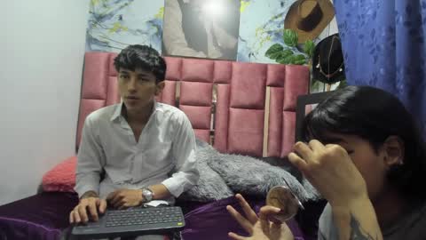 Snapshot of cartyxx chatting on 04/08/26, 12:27 cartyxx online show from 04/08/26, 12:27