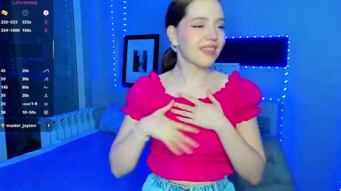 Any online show from 06/03/26, 06:57