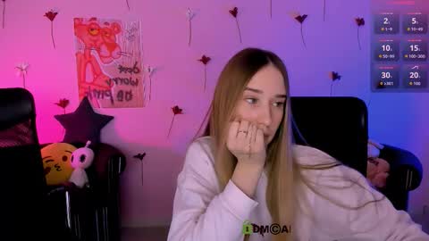 casey_meow_ online show from 02/17/26, 10:01