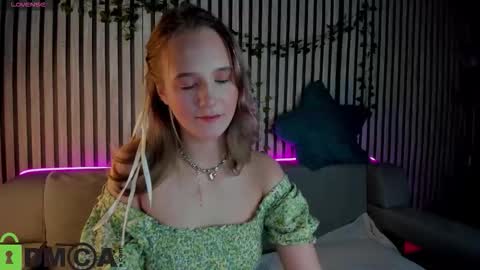 Casey sweeet online show from 12/21/25, 04:03