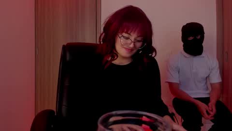 caprice online show from 10/28/25, 04:20
