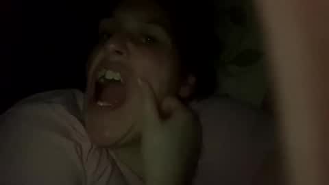 Cash Couple online show from 04/08/26, 01:49