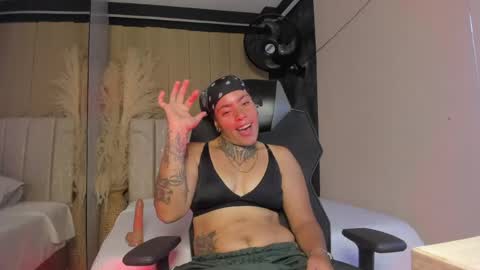 Snapshot of caspermilers chatting on 04/11/26, 12:31 Casper online show from 04/11/26, 12:31