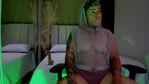 Snapshot of caspermilers chatting on 04/14/26, 12:22 Casper online show from 04/14/26, 12:22