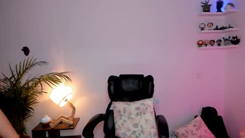 Cassie online show from 01/12/25, 04:21