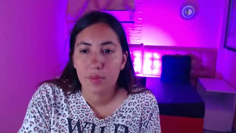 Snapshot of cassandra_ruizz chatting on 09/25/25, 08:23 573215024606 online show from 09/25/25, 08:23