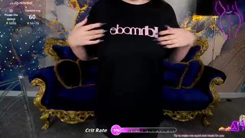 cassandragold_ online show from 08/04/26, 01:14