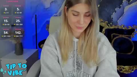 Lena online show from 02/11/25, 10:59