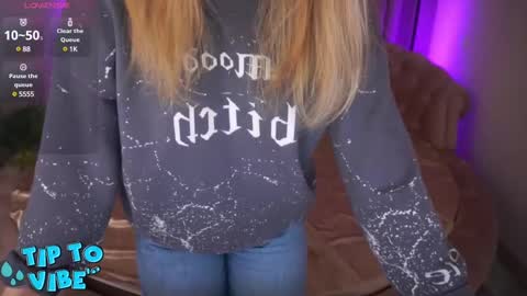 Lena online show from 03/08/25, 09:08