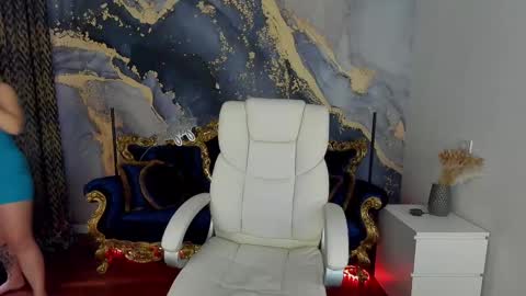 Lena online show from 03/12/25, 10:16