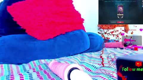 Snapshot of cassandrakixx chatting on 01/22/25, 04:33 k369 online show from 01/22/25, 04:33