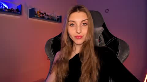 Snapshot of cassiablade1 chatting on 01/24/25, 07:07 Seductress Cassia FINDOM AND SADISM NO NUDE online show from 01/24/25, 07:07