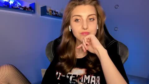 Snapshot of cassiablade1 chatting on 02/21/25, 07:54 Seductress Cassia FINDOM AND SADISM NO NUDE online show from 02/21/25, 07:54