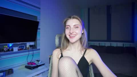 Snapshot of cassiablade1 chatting on 09/20/25, 06:53 Seductress Cassia FINDOM AND SADISM NO NUDE online show from 09/20/25, 06:53