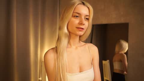 Cassie online show from 02/25/25, 05:47