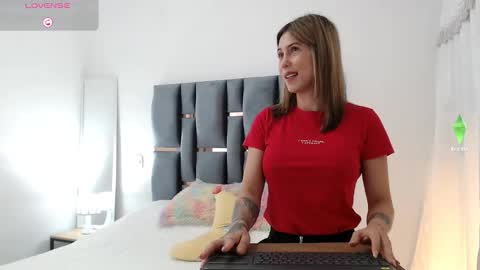 Susana independent model online show from 12/22/25, 01:41