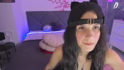 Snapshot of cassieevanss chatting on 07/10/26, 05:34 Cassie online show from 07/10/26, 05:34