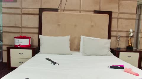 Cassie online show from 12/08/24, 07:32