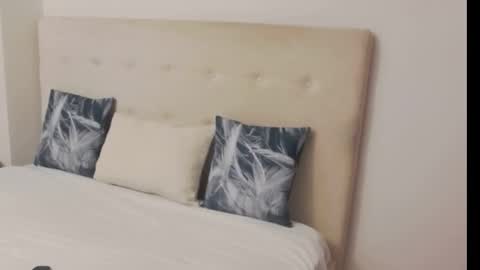 CassieHilton online show from 10/03/25, 05:54