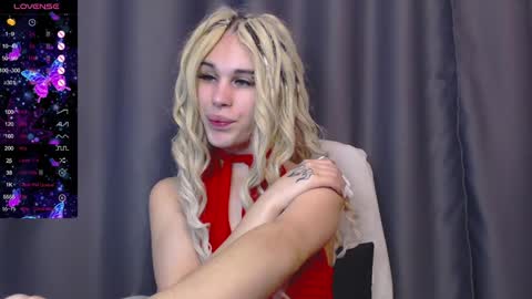 Cassie online show from 12/29/24, 12:23