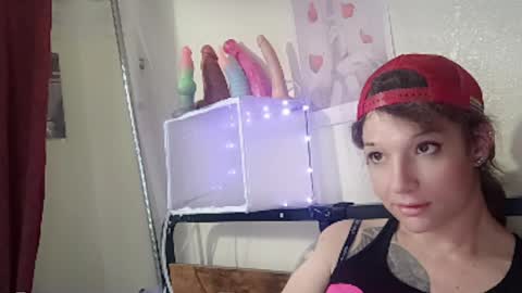 Cassiemichelle online show from 04/19/26, 02:05