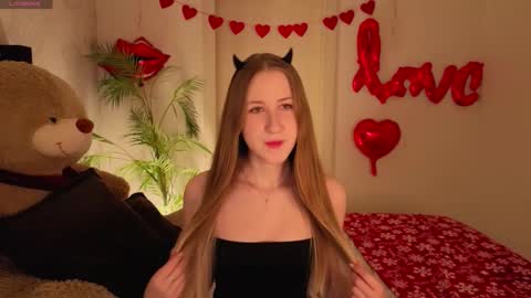 Snapshot of cassiereborn chatting on 02/13/26, 09:55 Casey online show from 02/13/26, 09:55