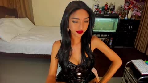 CassieValbalera online show from 06/01/26, 03:19