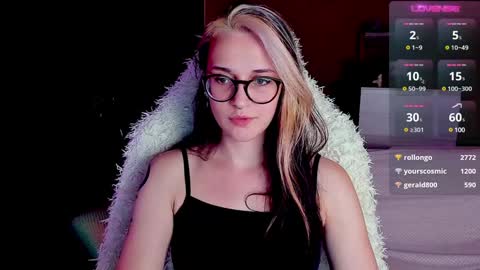 Snapshot of cassy_moore chatting on 12/08/24, 10:25 Ellie online show from 12/08/24, 10:25