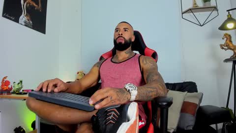 Snapshot of casticatheking chatting on 02/02/25, 04:54 Matheo Brown online show from 02/02/25, 04:54