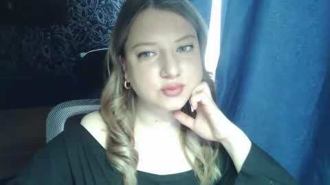 casual__vibes online show from 04/28/26, 10:42