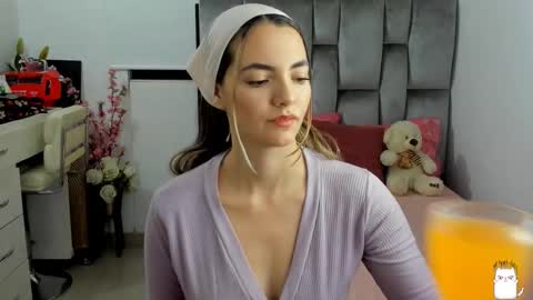 Snapshot of cat_baby chatting on 10/13/25, 03:28 MIAH Save ur cum for me I will be here soon online show from 10/13/25, 03:28