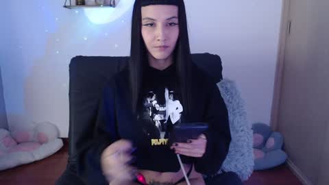 cat online show from 01/16/25, 02:30