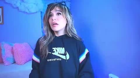 Snapshot of cat_nasty chatting on 11/05/25, 09:59 cat_nasty online show from 11/05/25, 09:59