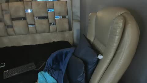 cata black online show from 04/18/26, 07:07