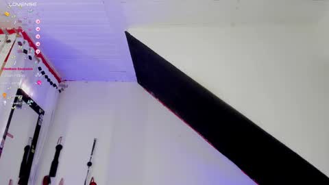 Cata green model independient online show from 03/12/25, 09:24