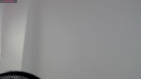 Snapshot of catalaia_stomm chatting on 02/03/25, 12:57 catalaia_stomm online show from 02/03/25, 12:57