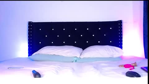 online time Colombia  1130 am  630 pm online show from 02/27/26, 07:03