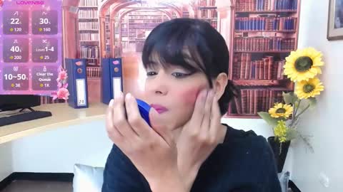 Queen Catalella online show from 10/10/25, 03:16