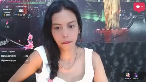 Queen Catalella online show from 05/14/26, 03:46