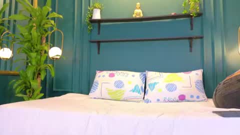 Cataleya online show from 07/28/26, 12:59