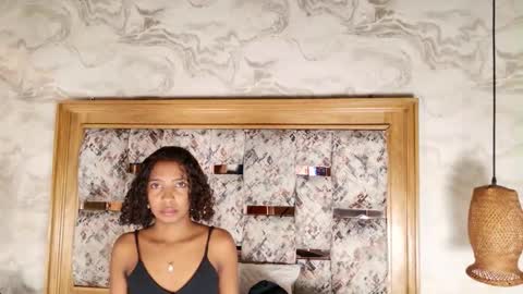 cataleya1_sm online show from 11/16/25, 05:46