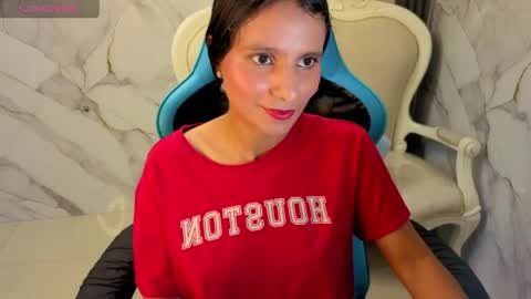 cataleya23_a online show from 05/20/26, 08:37