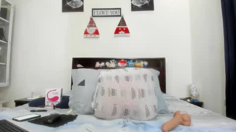 Snapshot of cataleya_0407 chatting on 09/13/25, 04:40 cataleya_0407 online show from 09/13/25, 04:40